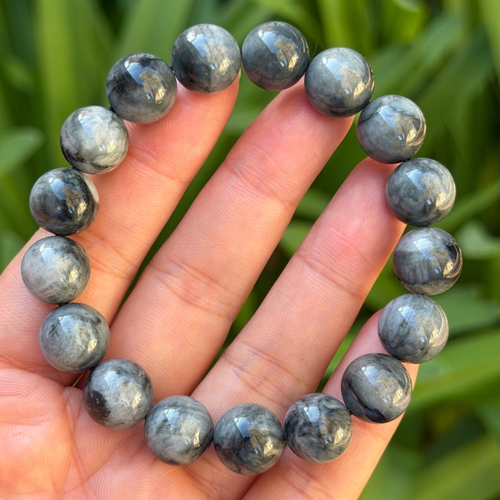 12mm stretchable hawk's‎ eye crystal bracelet 0755